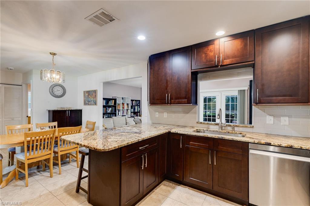 1292 Biltmore Dr Property Photo 13