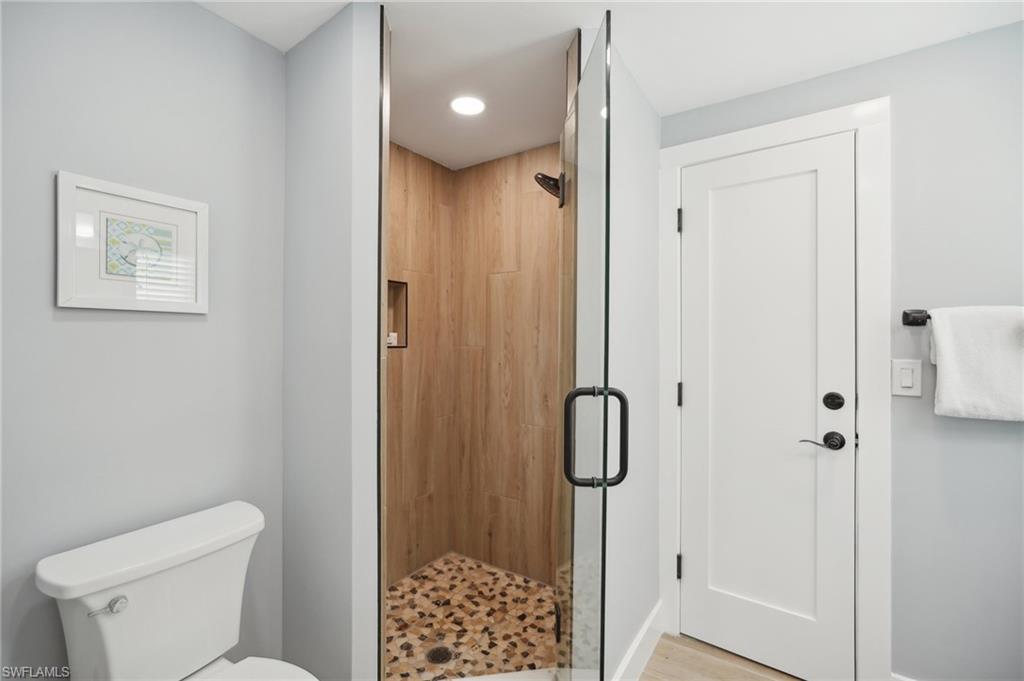 301 Seminole Way Property Photo 23