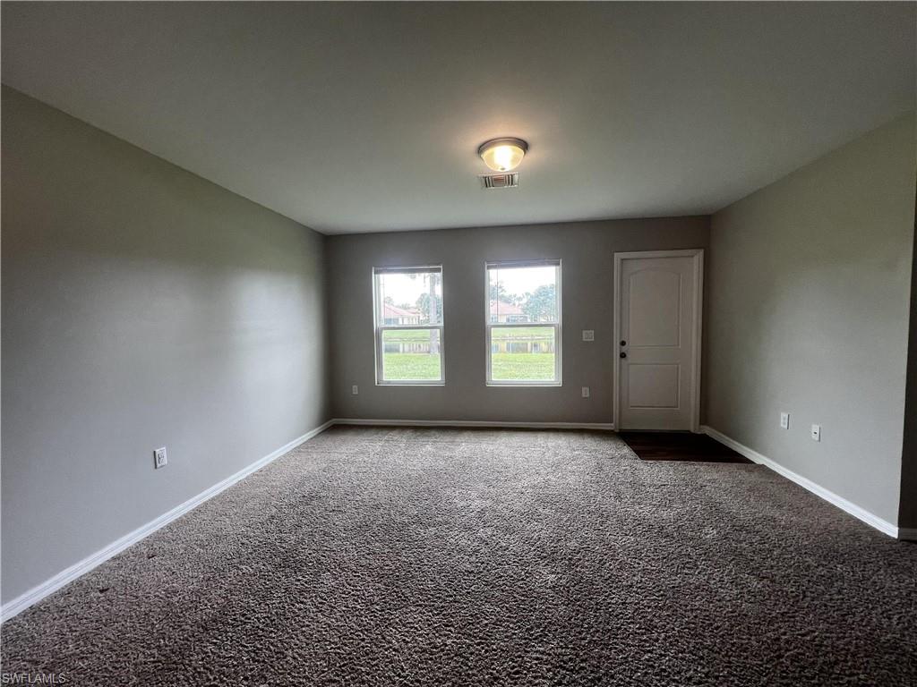 18319 Gibraltar Ln Property Photo 3