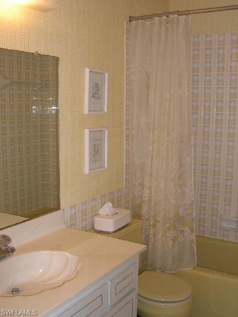 1714 Bikini Ct # 204 Property Photo 10