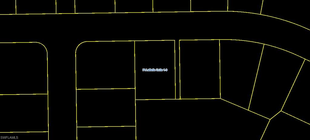 3018 Honeywood Rd Property Photo 2