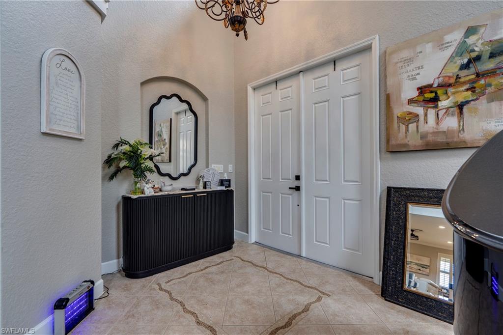 8309 Sumner Ave Property Photo 4