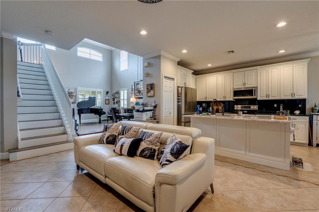 8309 Sumner Ave Property Photo 6