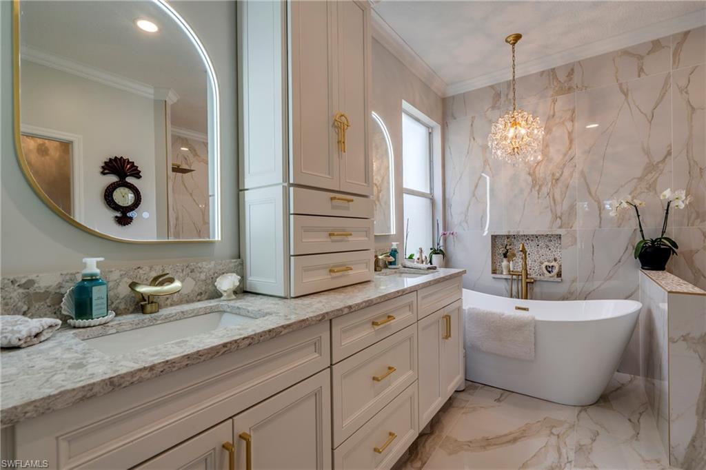 8309 Sumner Ave Property Photo 31