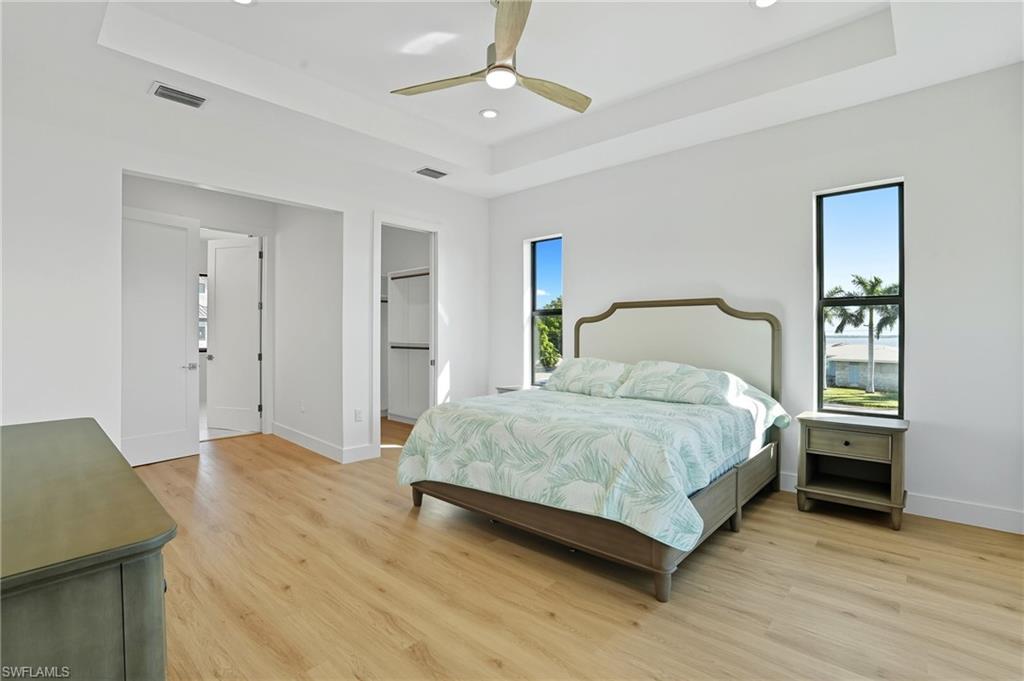 276 Albatross St Property Photo 15