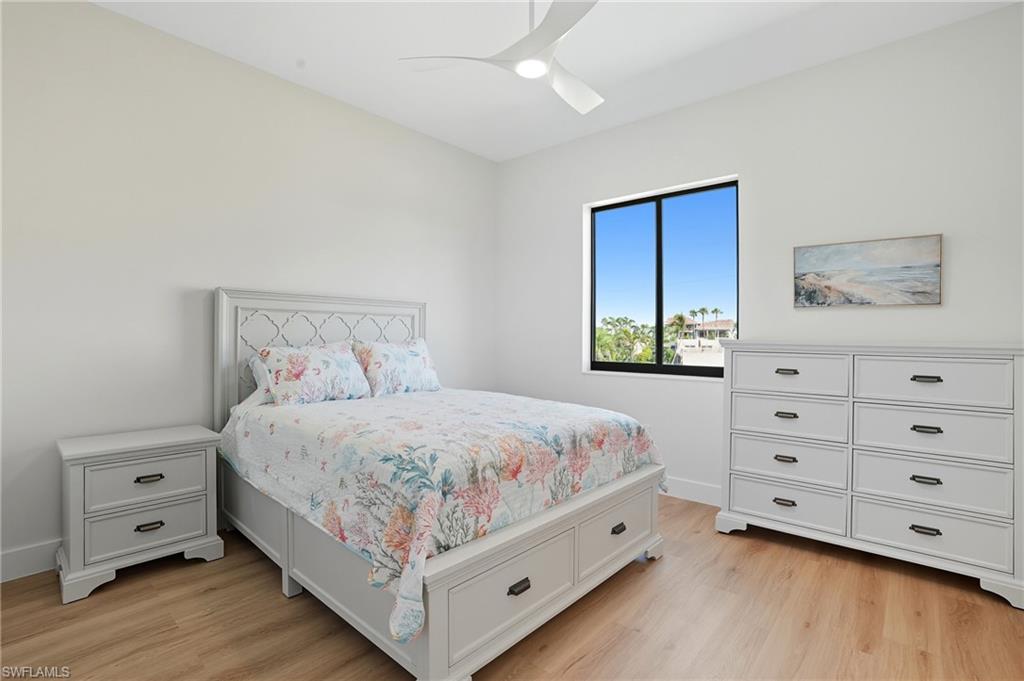 276 Albatross St Property Photo 21