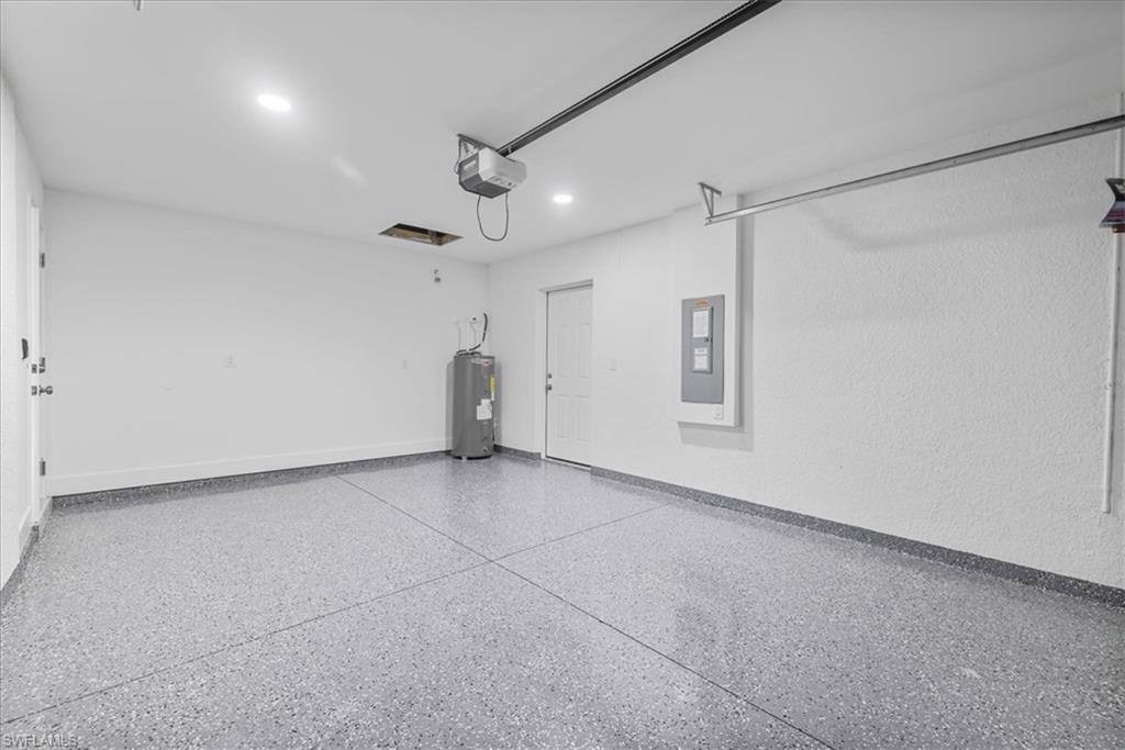 2906 68th St W Property Photo 31