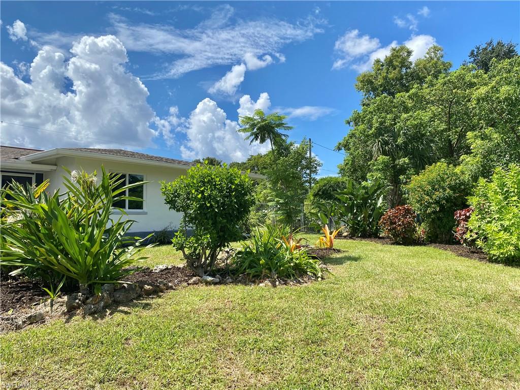 1306 Se 43rd Ter Property Photo 5