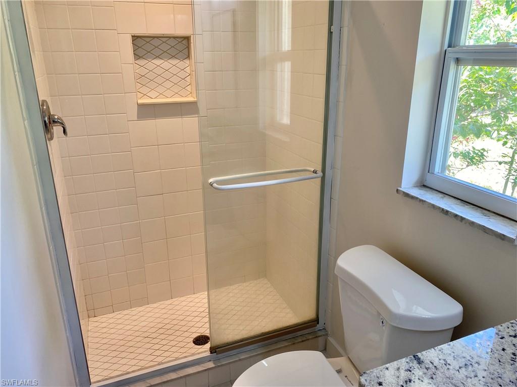 1306 Se 43rd Ter Property Photo 24