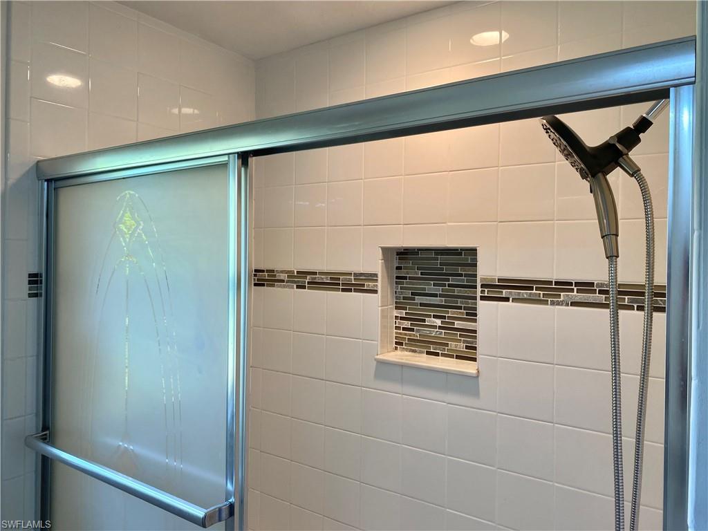 1306 Se 43rd Ter Property Photo 28