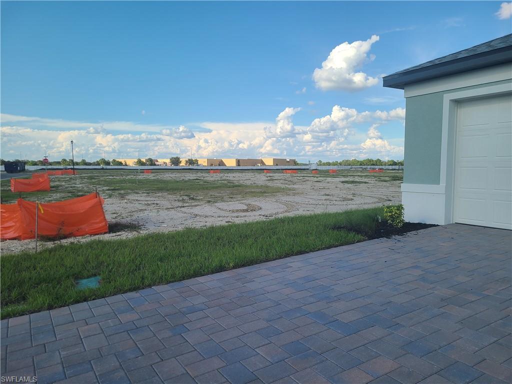 1023 Caloosa Breeze Dr Property Photo 20