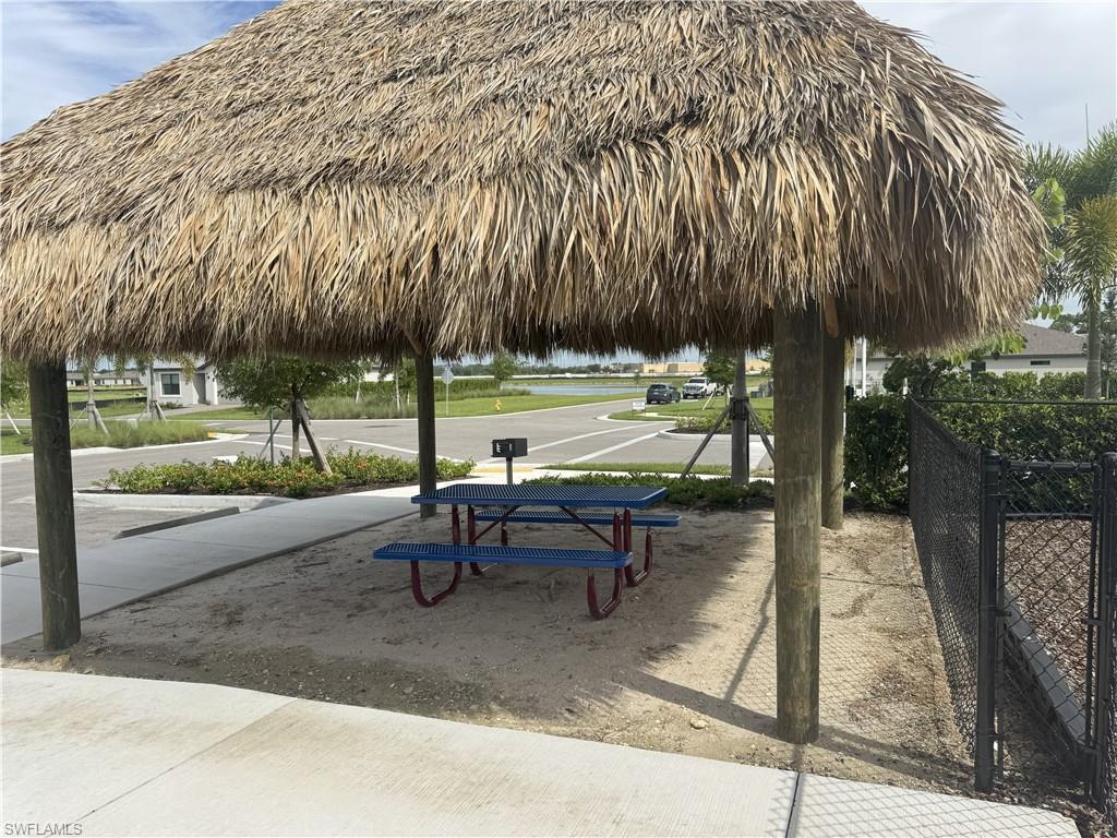 1023 Caloosa Breeze Dr Property Photo 41