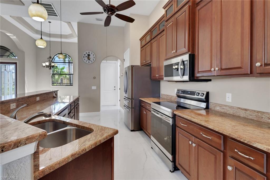 1911 Sw 47th St Property Photo 12