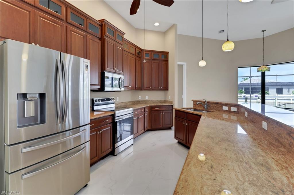 1911 Sw 47th St Property Photo 13