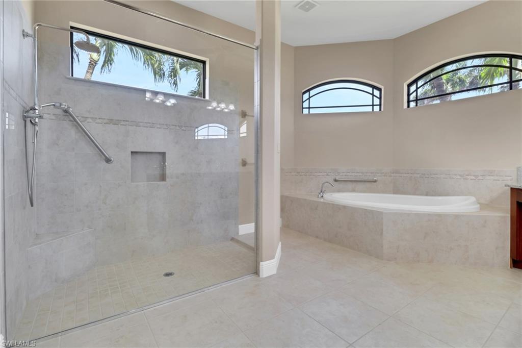 1911 Sw 47th St Property Photo 18