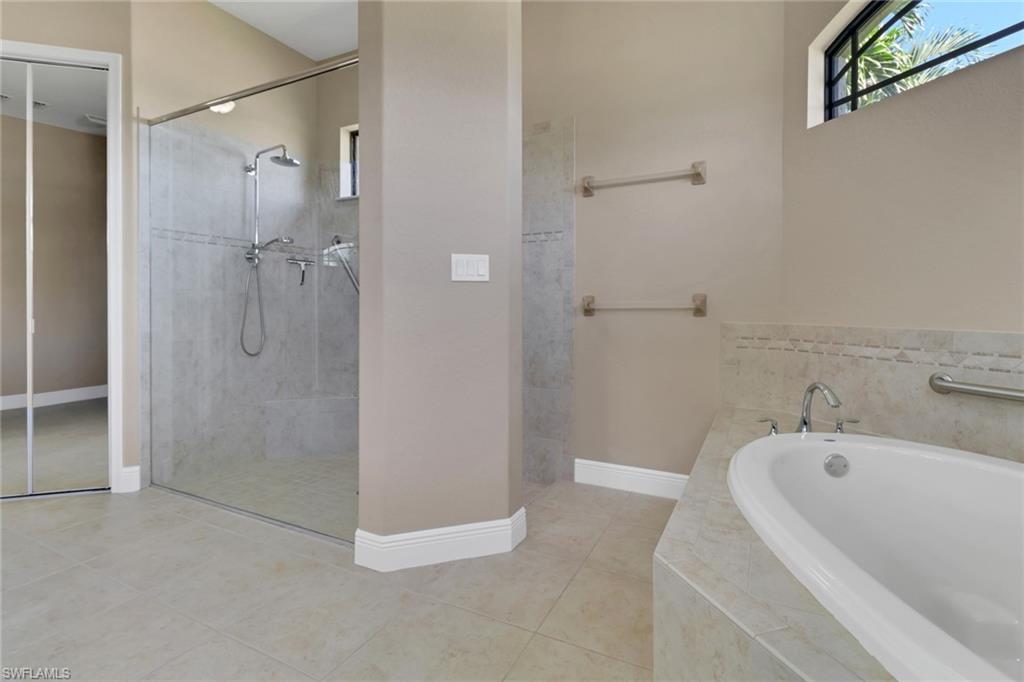 1911 Sw 47th St Property Photo 19