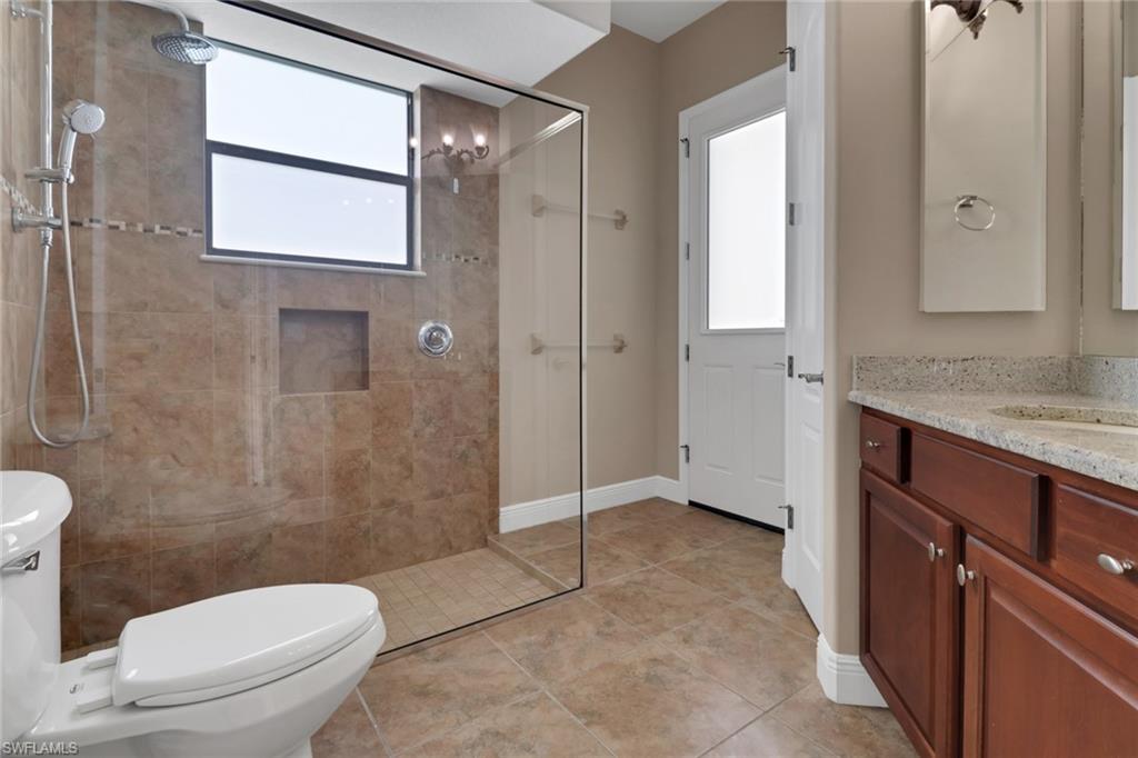 1911 Sw 47th St Property Photo 22