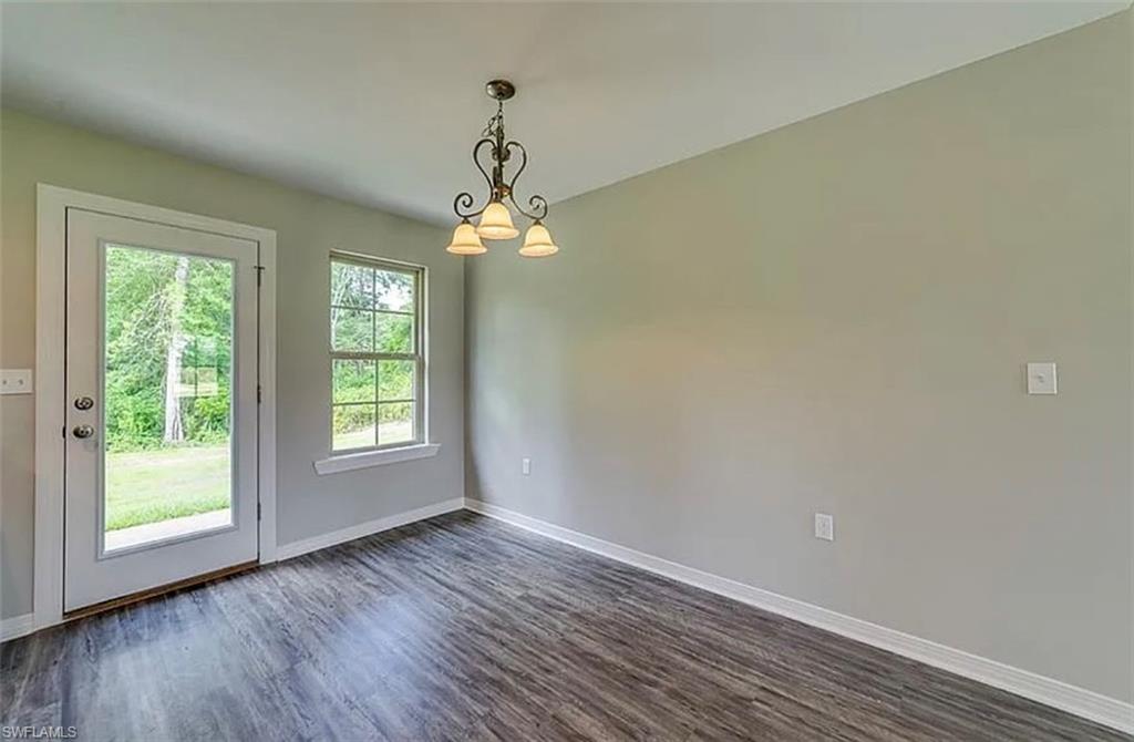 6123 Hendley Ct Property Photo 12