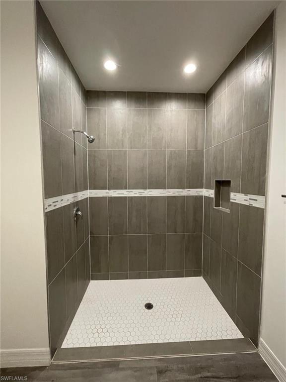 8027 Buttercup Cir Property Photo 8