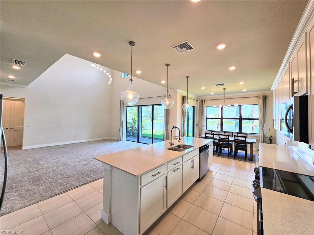 4308 Arlington Dr Property Photo 4