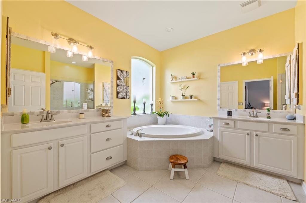 11490 Axis Deer Ln Property Photo 14