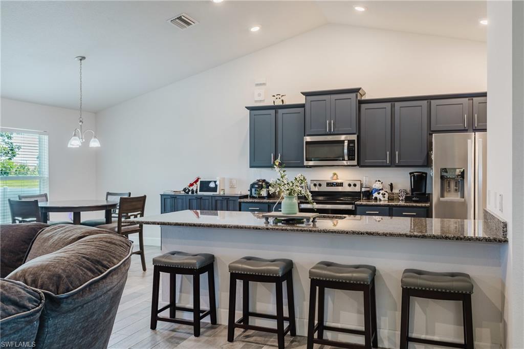 4301 Ne 9th Ave Property Photo 15