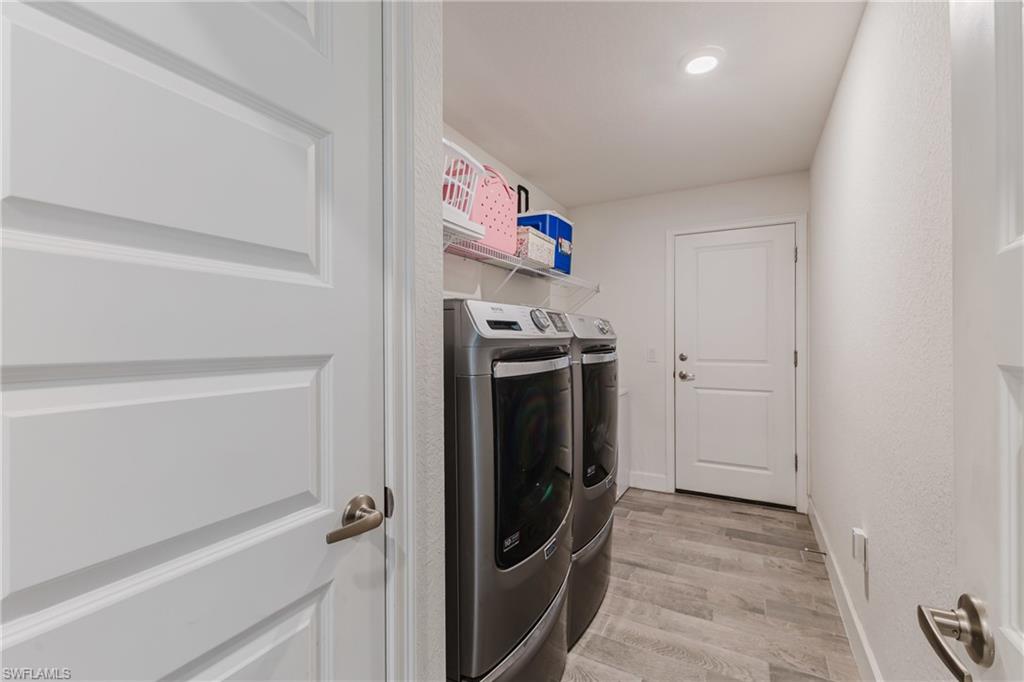 4301 Ne 9th Ave Property Photo 33