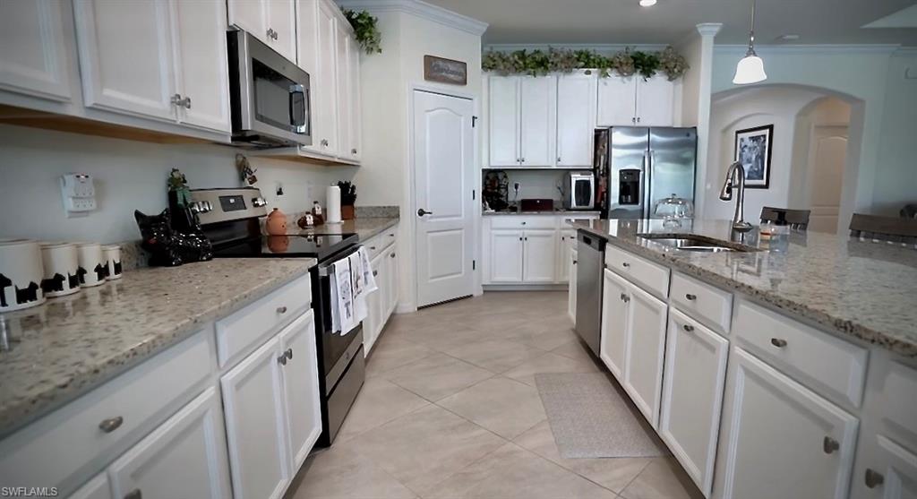 14528 Palamos Cir Property Photo 8