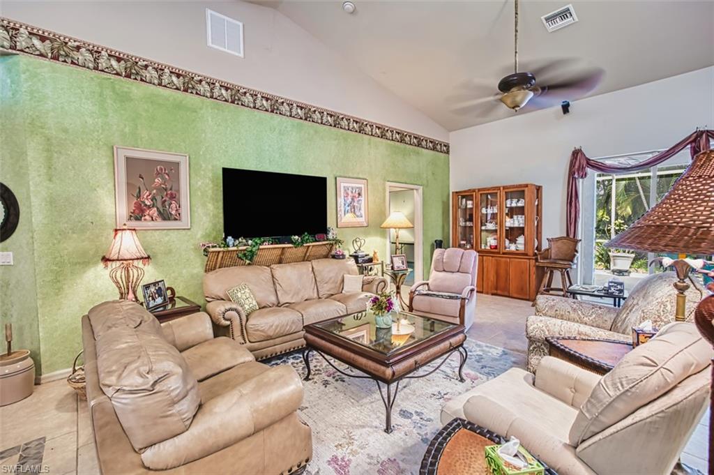 5940 Grey Fox Run Property Photo 12