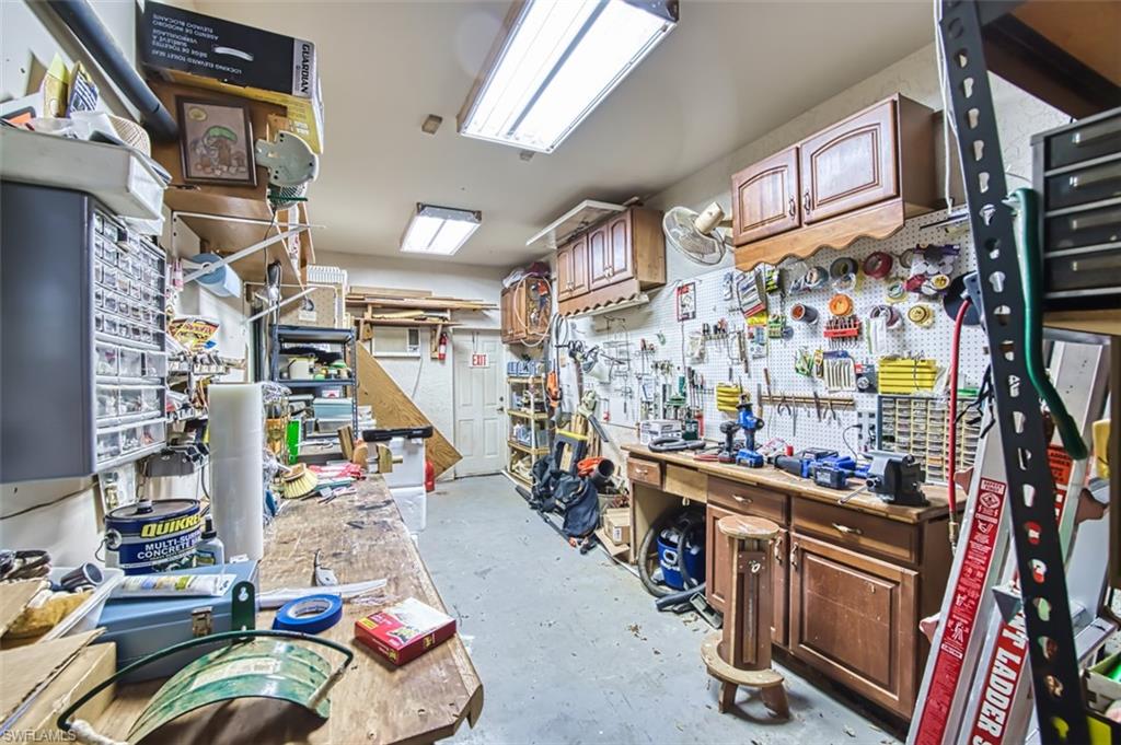 5940 Grey Fox Run Property Photo 27