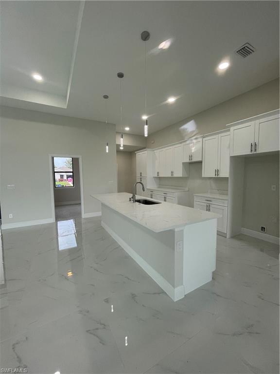 3026 36th St Sw Property Photo 3