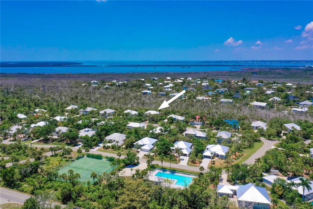 1846 Farm Trl Property Photo 2