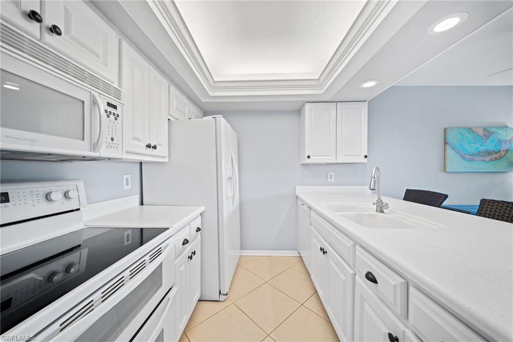 1039 Beach Rd 104 Property Photo 7