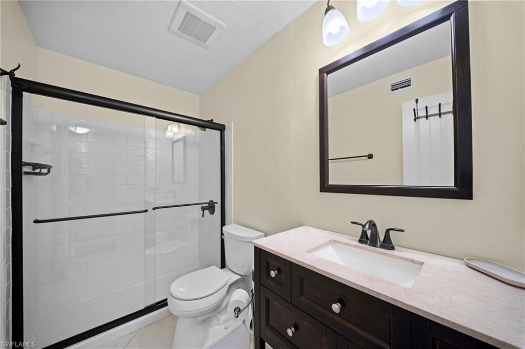 1039 Beach Rd 104 Property Photo 18