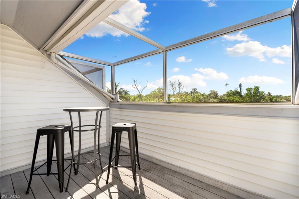1039 Beach Rd 104 Property Photo 25