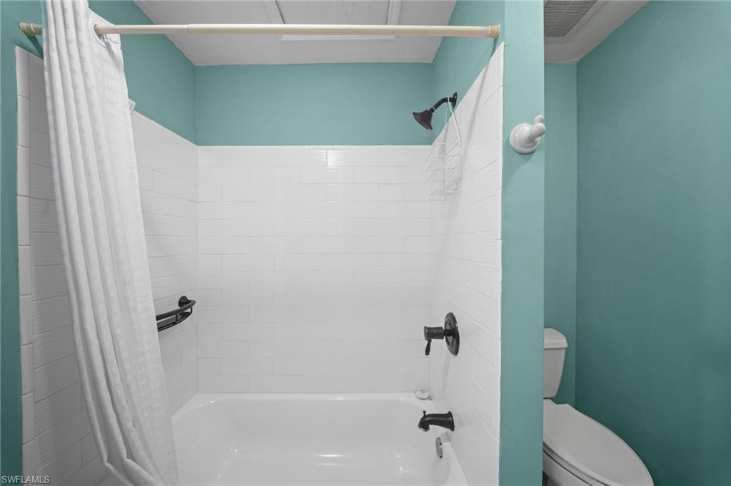 1039 Beach Rd 104 Property Photo 25