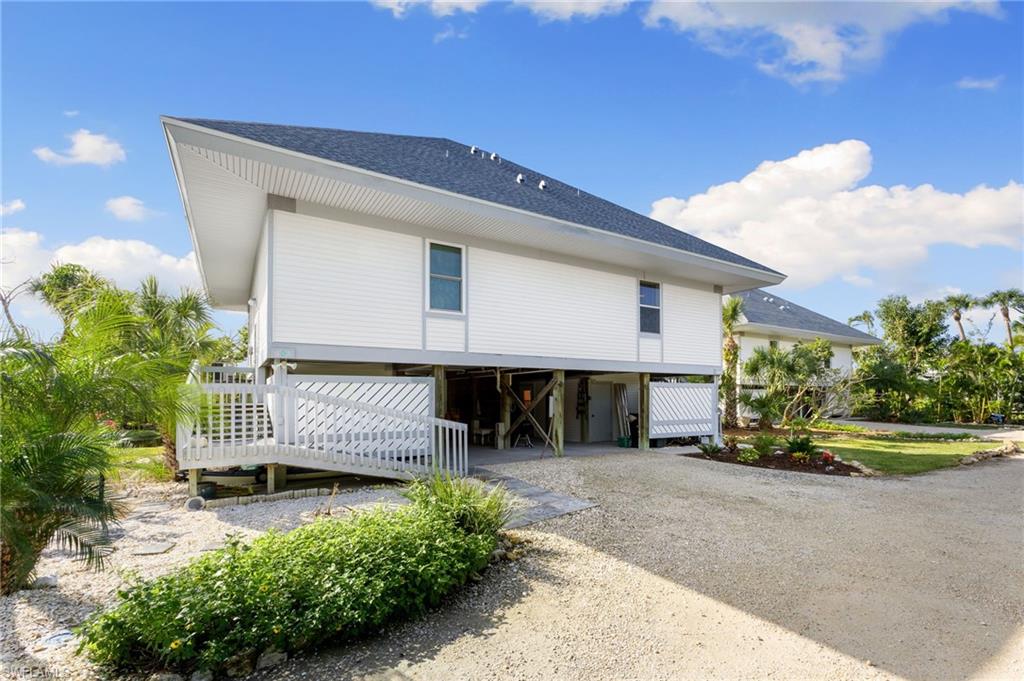 1039 Beach Rd 104 Property Photo 28