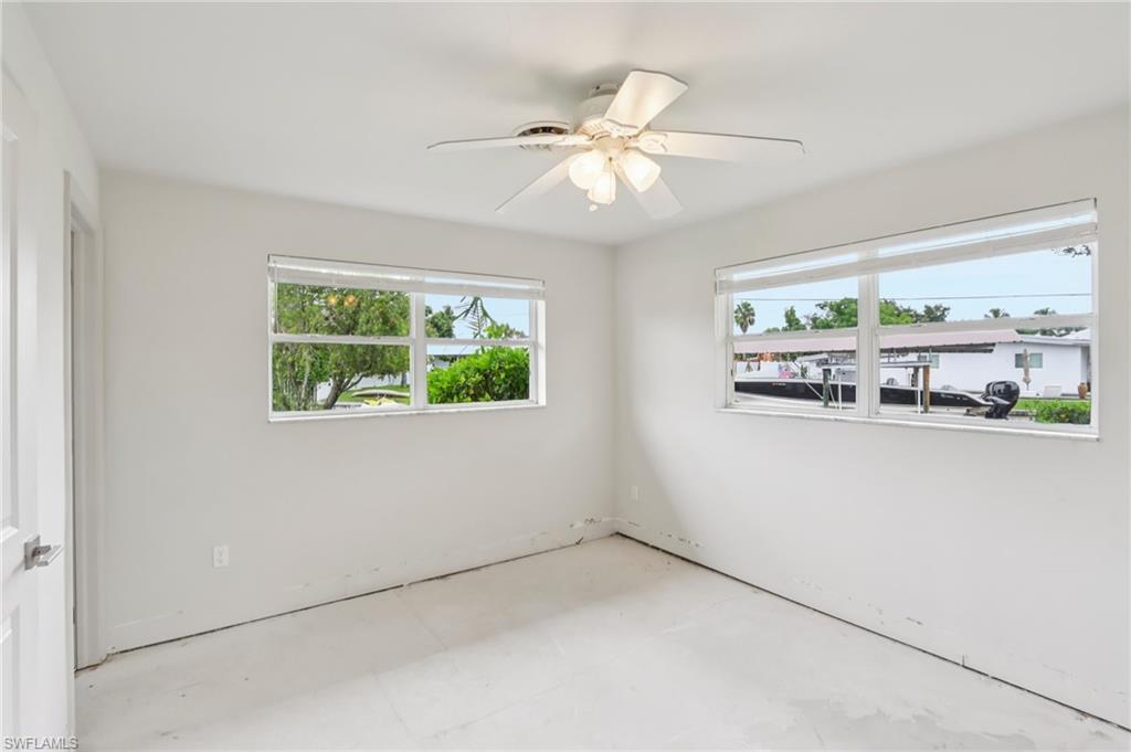 1037 Ione Dr Property Photo 6