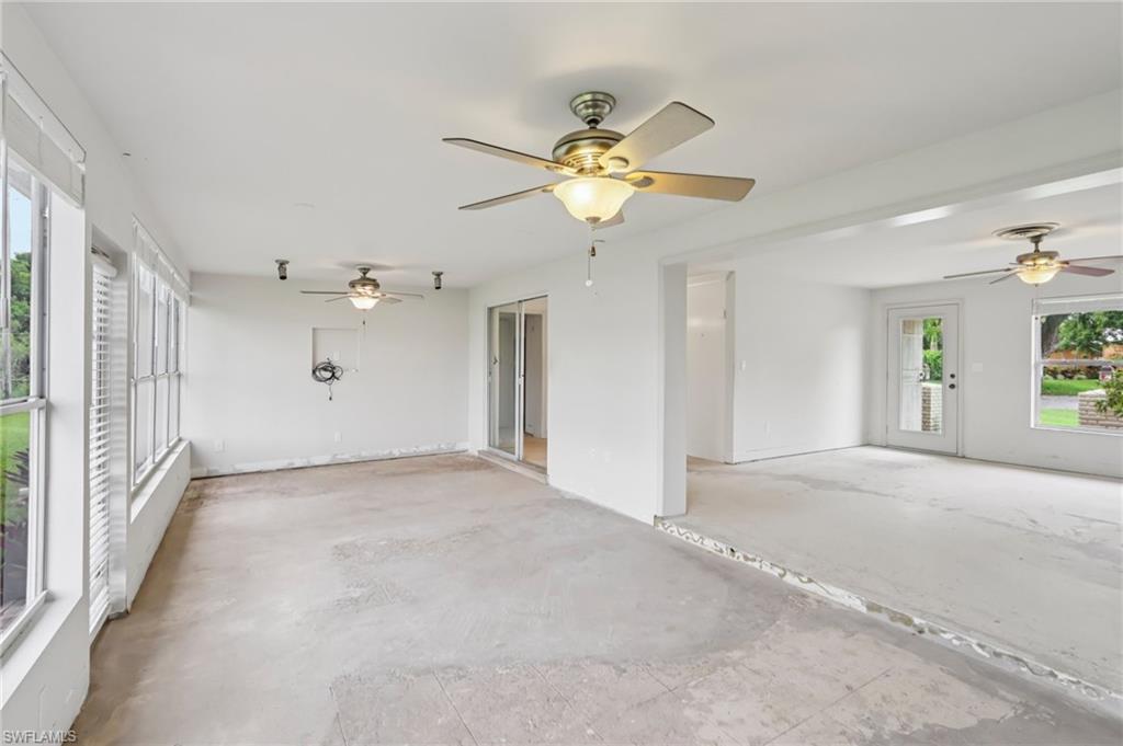 1037 Ione Dr Property Photo 18