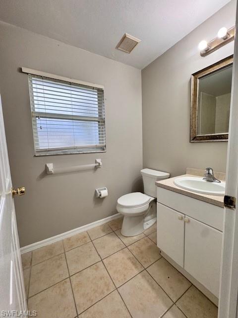 2415 Herb Ave S Property Photo 5