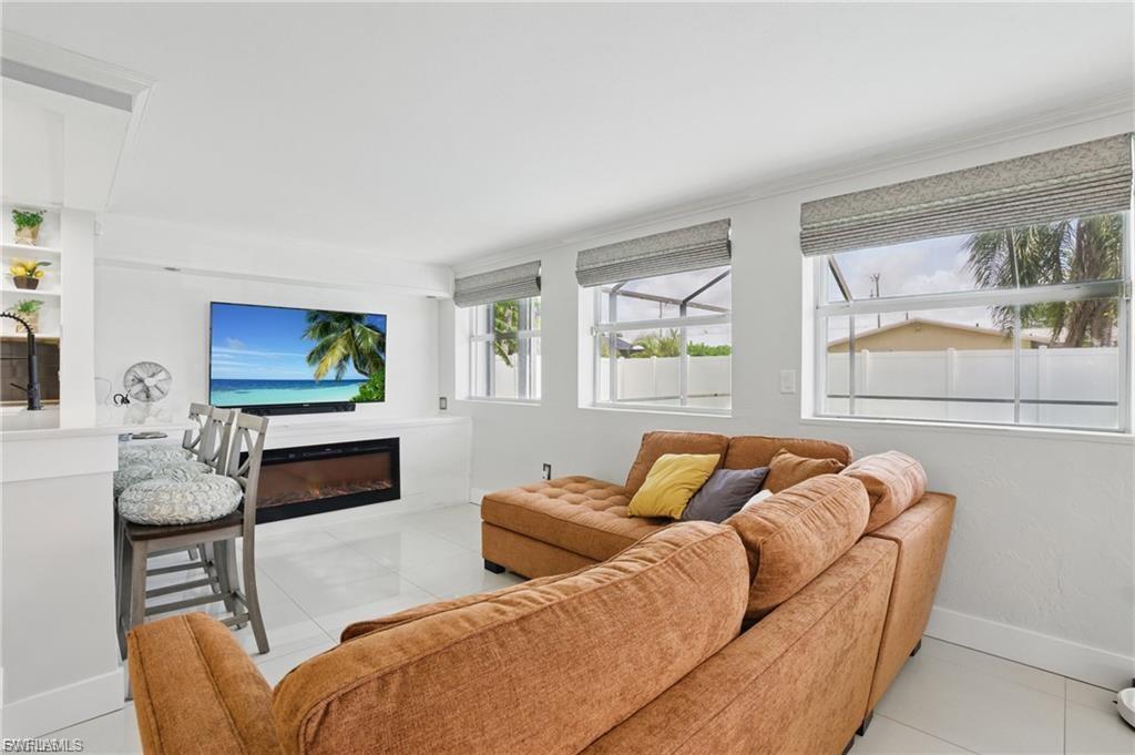 2941 Se 10th Pl Property Photo 8