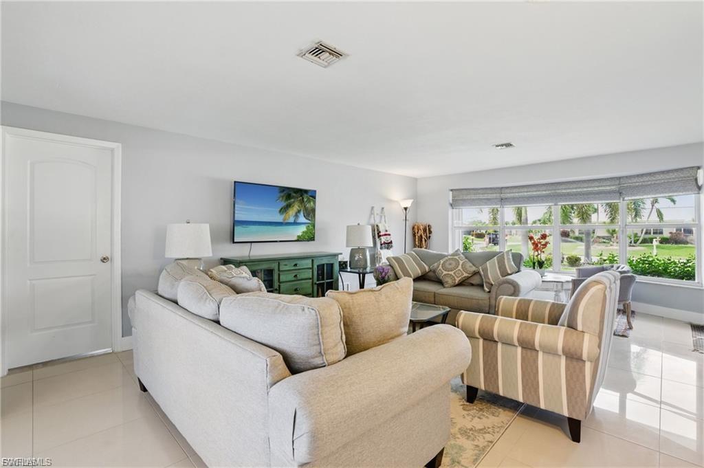 2941 Se 10th Pl Property Photo 13