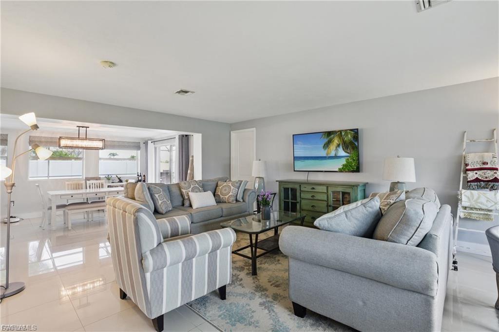 2941 Se 10th Pl Property Photo 14