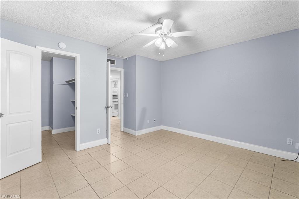 2366 E Mall Dr 119 Property Photo 14