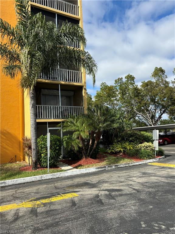 2366 E Mall Dr # 119 Property Photo 3