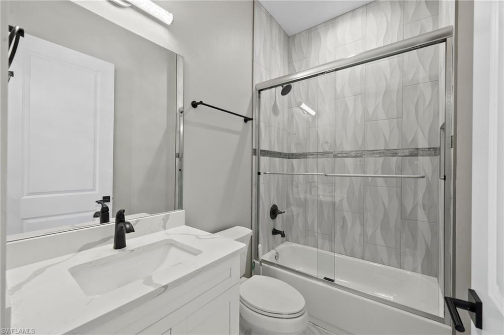 2532 Sw 26th Pl Property Photo 28