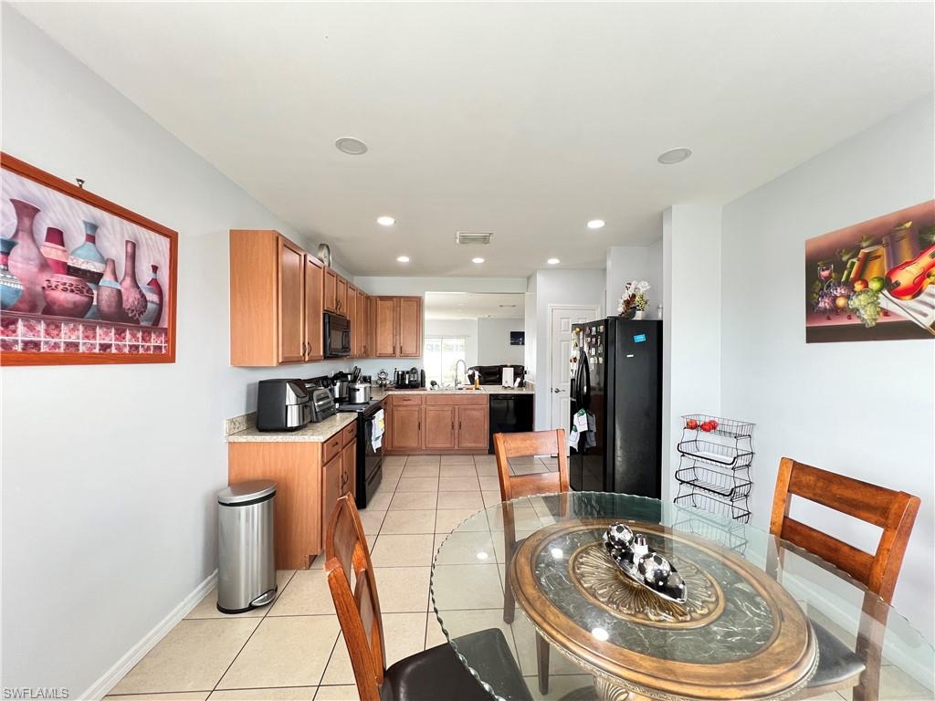 701 Sw 25th Ter Property Photo 10