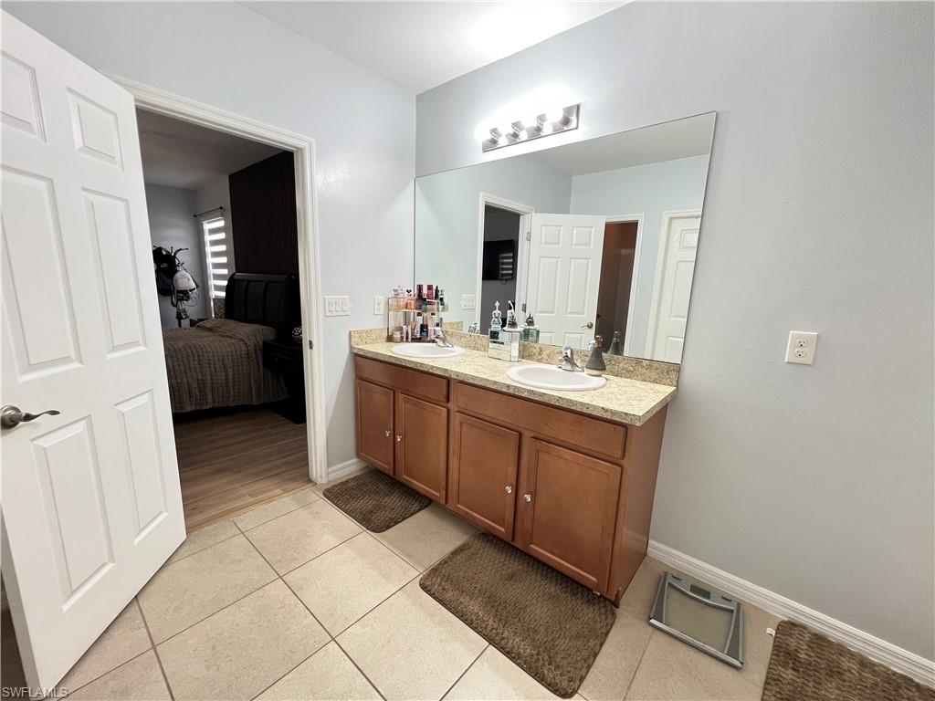 701 Sw 25th Ter Property Photo 16