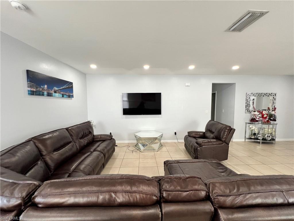 701 Sw 25th Ter Property Photo 18