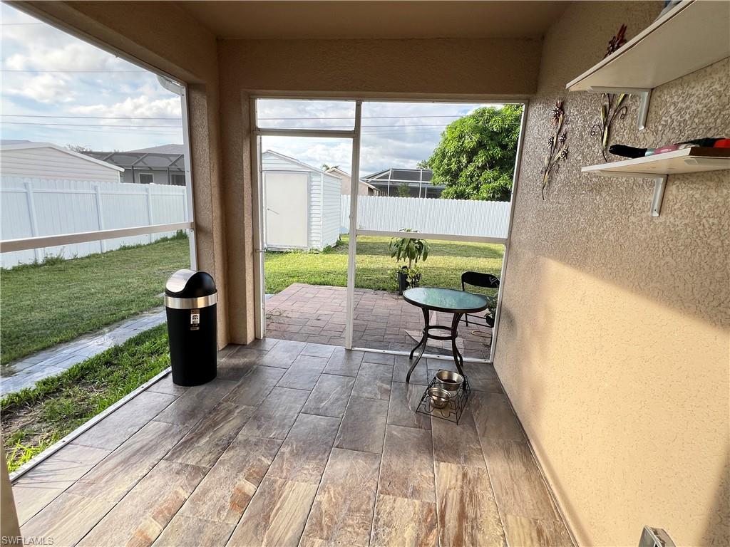 701 Sw 25th Ter Property Photo 25